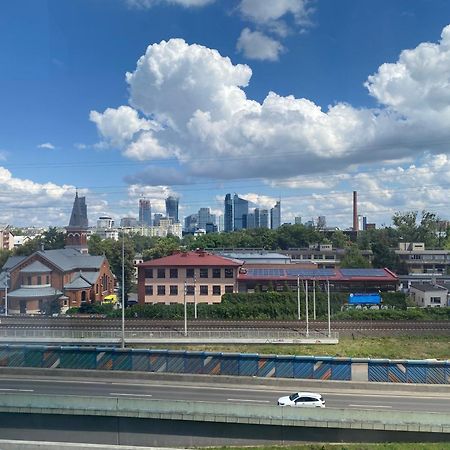 Apartamenty Wola Tower Varšava Exteriér fotografie