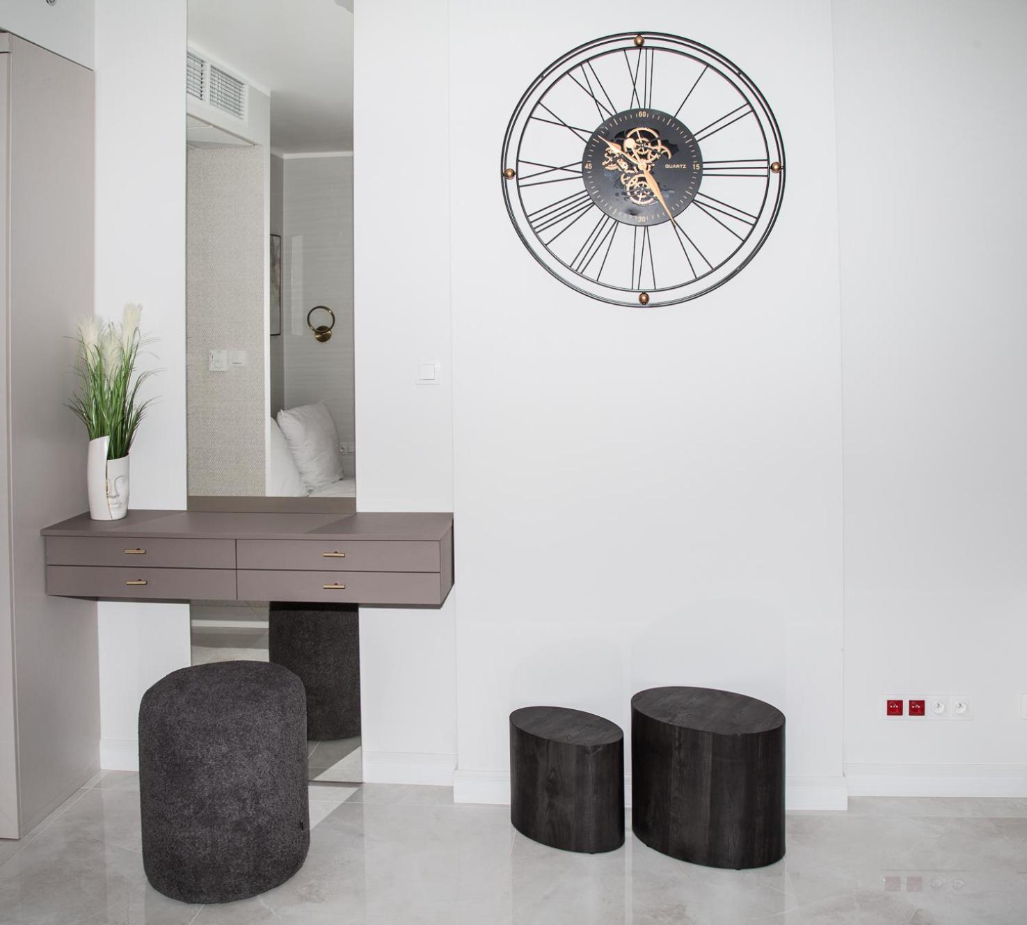 Apartamenty Wola Tower Varšava Exteriér fotografie