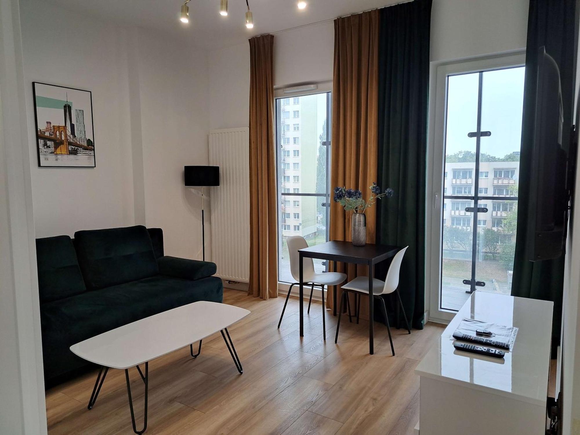 Apartamenty Wola Tower Varšava Exteriér fotografie