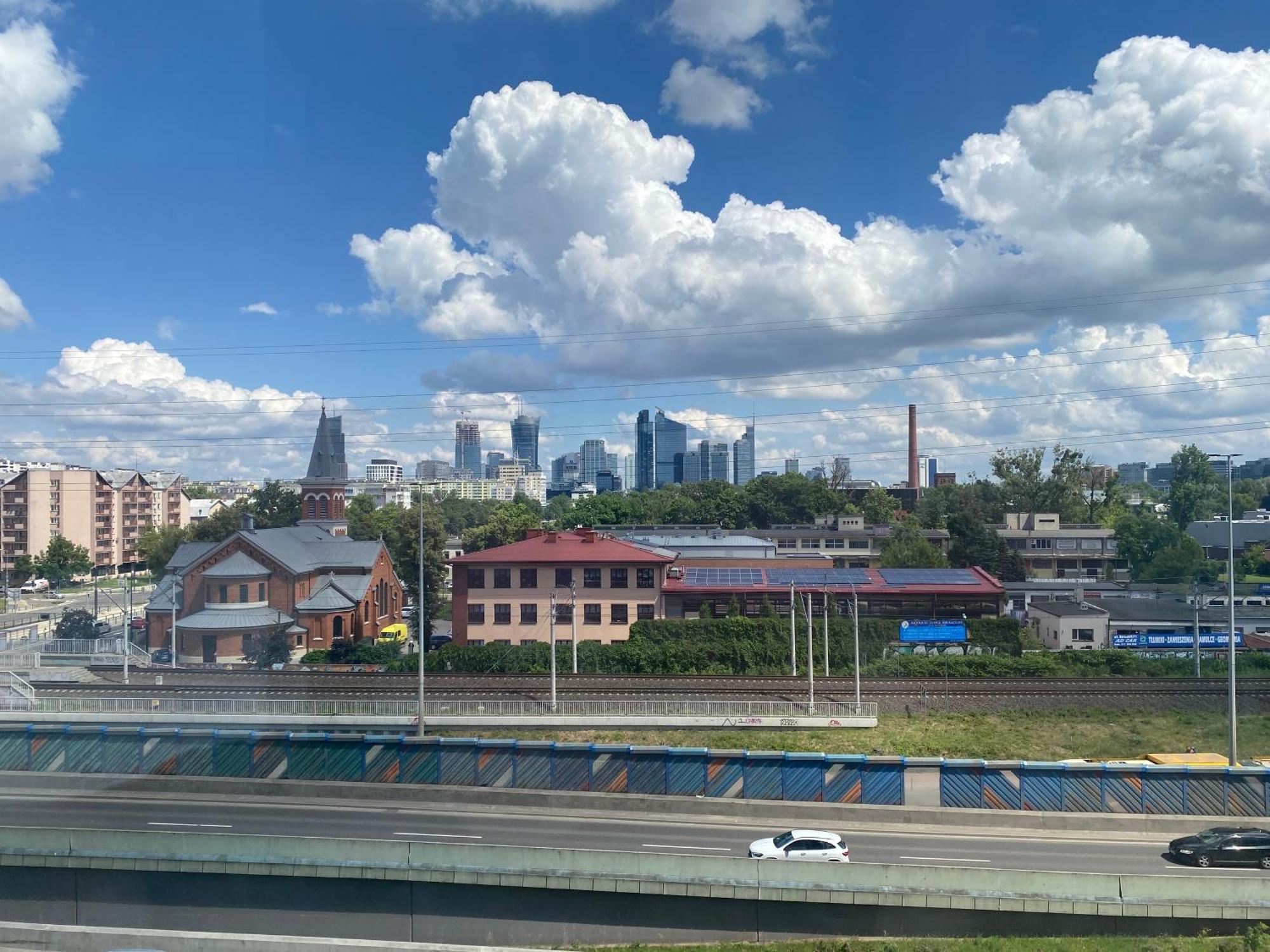 Apartamenty Wola Tower Varšava Exteriér fotografie